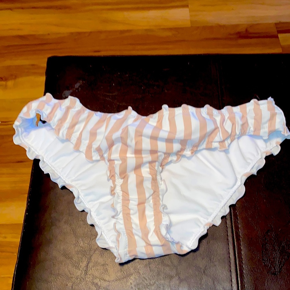 Stripe ruffle bottoms bathing suite